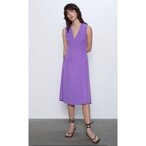NWT Zara V-neck Paneled Midi Dress